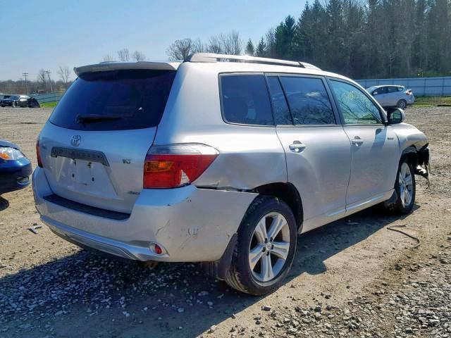 JTEES43AX82083735 - 2008 TOYOTA HIGHLANDER SILVER photo 4