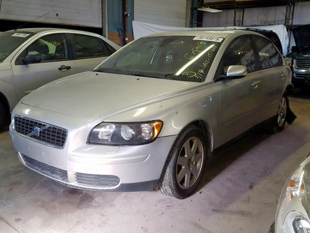 YV1MS382162151214 - 2006 VOLVO S40 2.4I SILVER photo 2