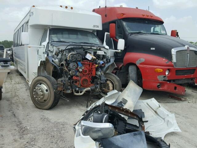 3FRNF6FL2FV711260 - 2015 FORD F650 SUPER WHITE photo 1