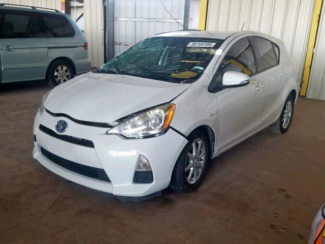 JTDKDTB33D1040160 - 2013 TOYOTA PRIUS C WHITE photo 2