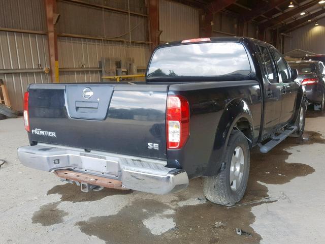 1N6AD09U18C403958 - 2008 NISSAN FRONTIER C BLACK photo 4