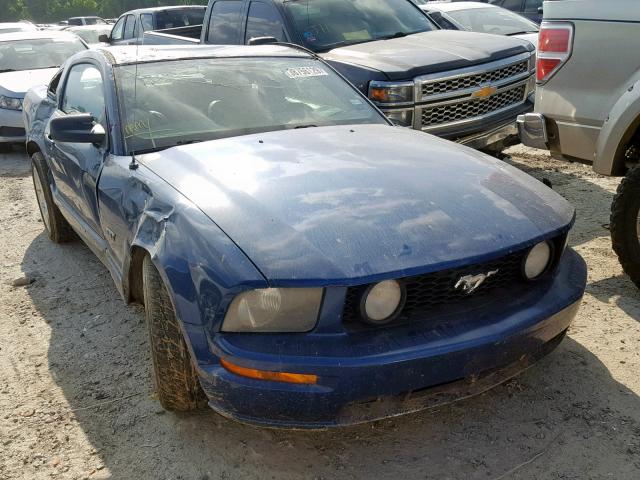 1ZVFT82HX65263558 - 2006 FORD MUSTANG GT BLUE photo 1