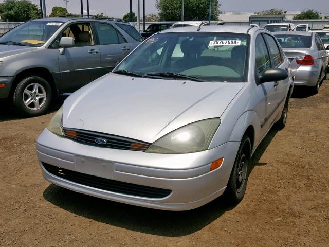 1FAFP33P63W103155 - 2003 FORD FOCUS LX SILVER photo 2