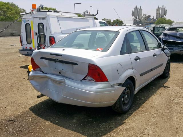 1FAFP33P63W103155 - 2003 FORD FOCUS LX SILVER photo 4