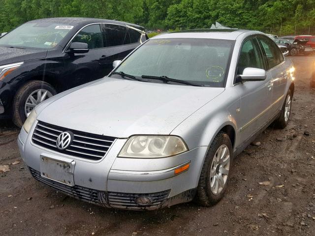 WVWPD63B22P309644 - 2002 VOLKSWAGEN PASSAT GLS SILVER photo 2