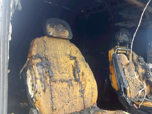 3C6TRVDGXJE111324 - 2018 RAM PROMASTER 黑色 照片 6