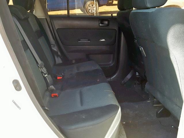 JTLKT324864105697 - 2006 TOYOTA SCION XB 白色 照片 6