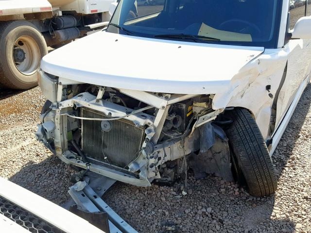 JTLKT324864105697 - 2006 TOYOTA SCION XB 白色 照片 9