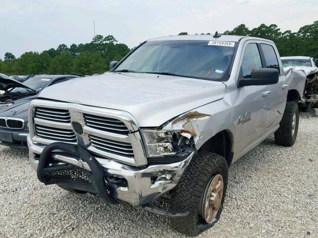 3C6UR5DL4FG569213 - 2015 RAM 2500 SLT SILVER photo 2