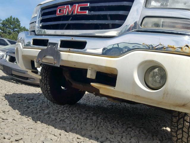 1GTEK19T03E380936 - 2003 GMC NEW SIERRA WHITE photo 9