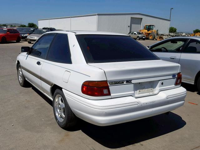 1FAPP11J8NW127239 - 1992 FORD ESCORT LX WHITE photo 3