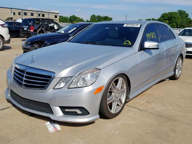 WDDHF7CB6AA051155 - 2010 MERCEDES-BENZ E 550 SILVER photo 2