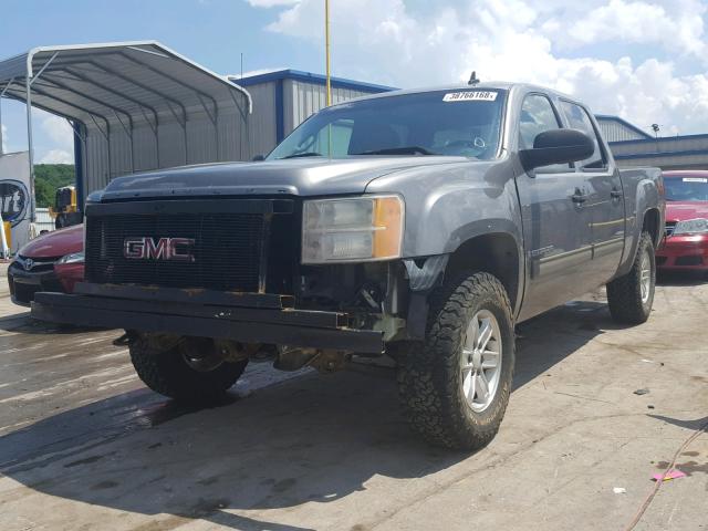 3GTEK13377G508127 - 2007 GMC NEW SIERRA SILVER photo 2