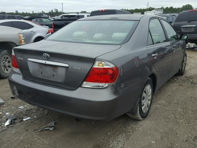 4T1BE32K35U582536 - 2005 TOYOTA CAMRY LE GRAY photo 4