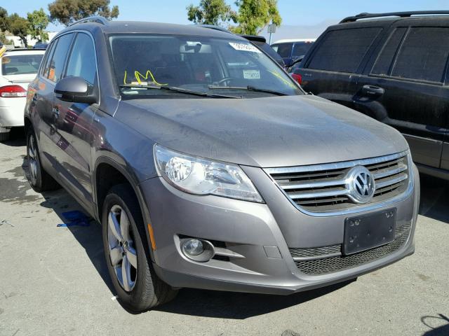 WVGBV7AX8AW526787 - 2010 VOLKSWAGEN TIGUAN SE GRAY photo 1