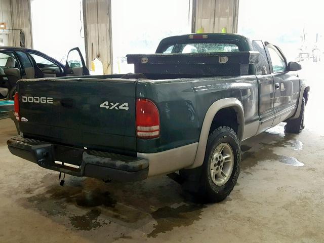 1B7GG22N8YS728017 - 2000 DODGE DAKOTA GREEN photo 4