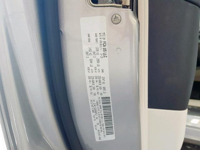 2C4RC1GG5KR667517 - 2019 CHRYSLER PACIFICA L SILVER photo 10