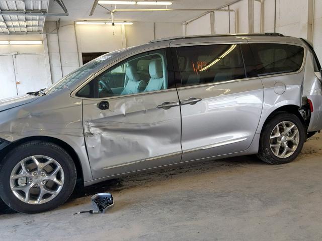 2C4RC1GG5KR667517 - 2019 CHRYSLER PACIFICA L SILVER photo 9