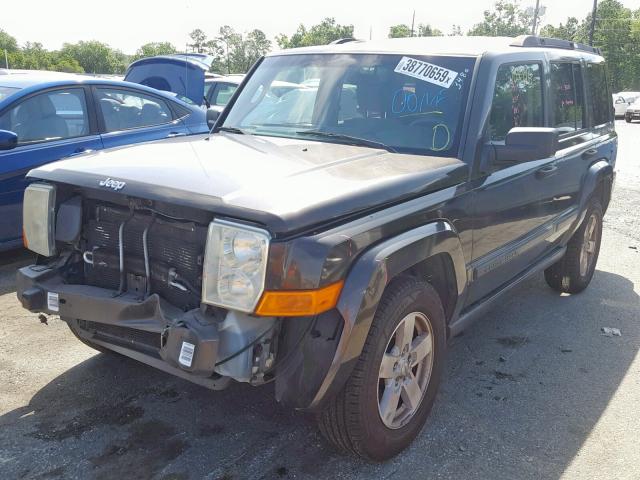 1J8HH48K06C203480 - 2006 JEEP COMMANDER GRAY photo 2