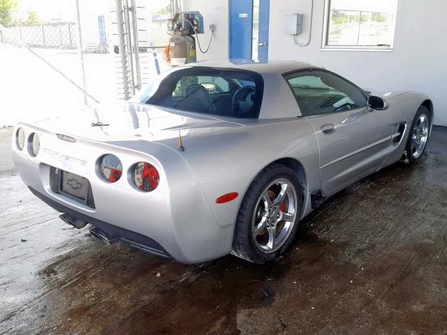 1G1YY12S745112375 - 2004 CHEVROLET CORVETTE Z SILVER photo 4