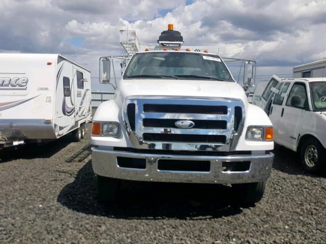 3FRXW75X38V079245 - 2008 FORD F750 SUPER WHITE photo 9