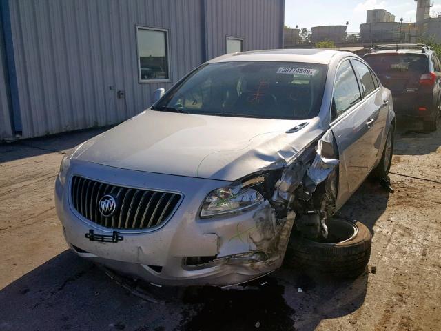 2G4GS5ER7D9164527 - 2013 BUICK REGAL PREM SILVER photo 2