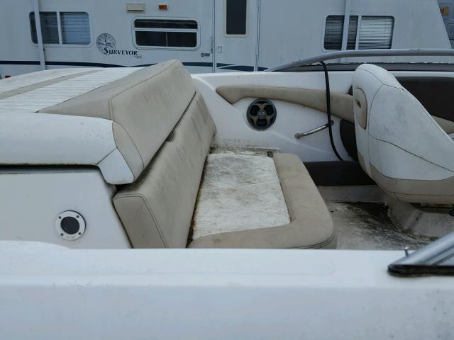 RGMBT140L112 - 2012 REGA BOAT WHITE photo 6