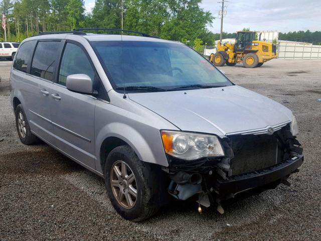 2A4RR5D15AR270923 - 2010 CHRYSLER TOWN & COU 银色 照片 1