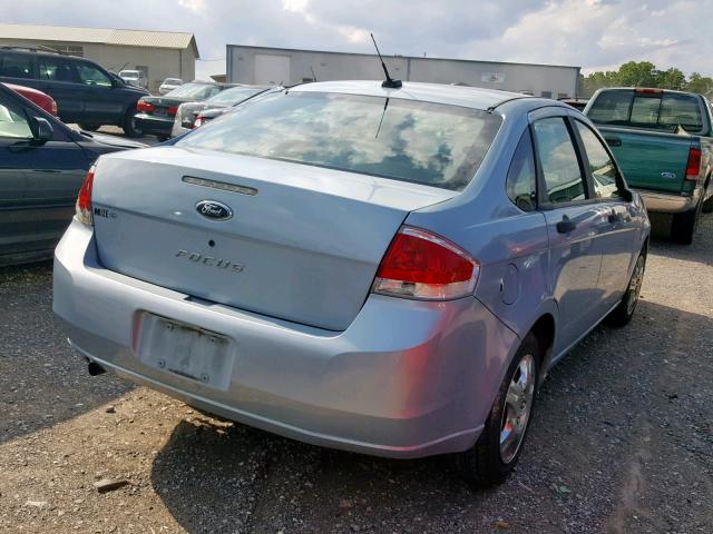 1FAHP34N78W280889 - 2008 FORD FOCUS S/SE BLUE photo 4