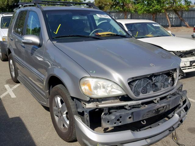 4JGAB57E55A532533 - 2005 MERCEDES-BENZ ML 350 SILVER photo 1