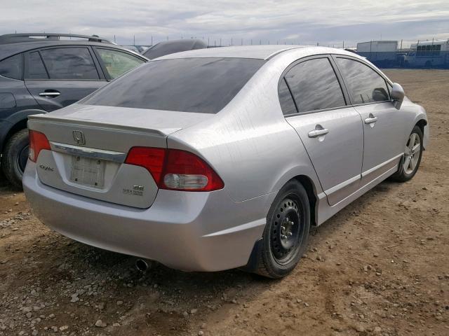 2HGFA1F62BH001756 - 2011 HONDA CIVIC LX-S Gümüş foto 4