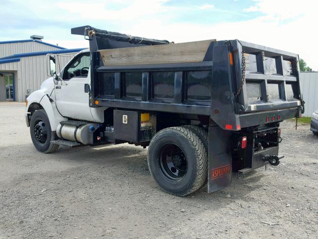 3FRXF7FC4BV677542 - 2011 FORD F750 SUPER WHITE photo 3