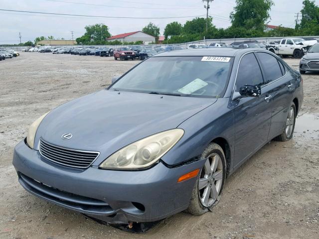 JTHBA30G555118476 - 2005 LEXUS ES 330 GRAY photo 2