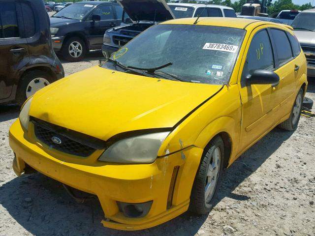 1FAHP37N07W170292 - 2007 FORD FOCUS ZX5 YELLOW photo 2