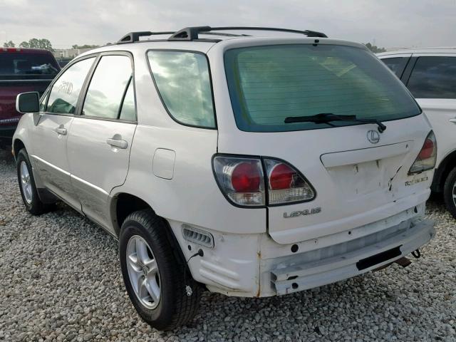 JTJGF10U010103858 - 2001 LEXUS RX 300 WHITE photo 3