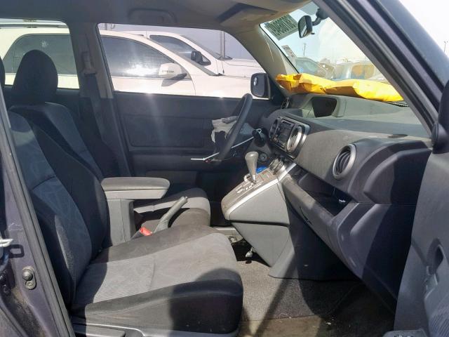 JTLZE4FE4CJ021035 - 2012 TOYOTA SCION XB 灰色 照片 5