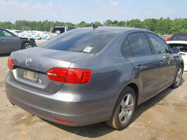 3VW3L7AJ0CM344995 - 2012 VOLKSWAGEN JETTA TDI GRAY photo 4