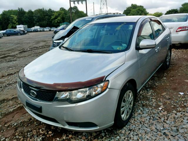 KNAFU4A20C5517275 - 2012 KIA FORTE EX SILVER photo 2