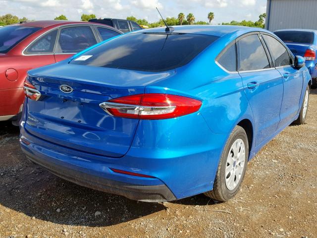 3FA6P0G76KR171675 - 2019 FORD FUSION S BLUE photo 4