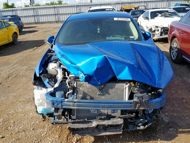 3FA6P0G76KR171675 - 2019 FORD FUSION S BLUE photo 7