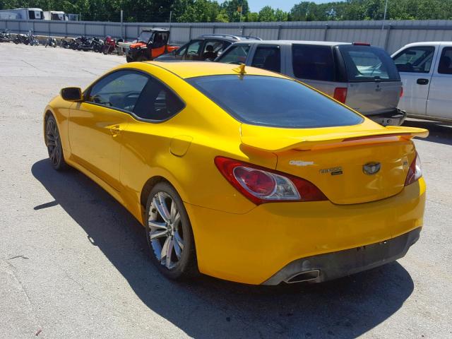 KMHHU6KHXAU027113 - 2010 HYUNDAI GENESIS CO YELLOW photo 3