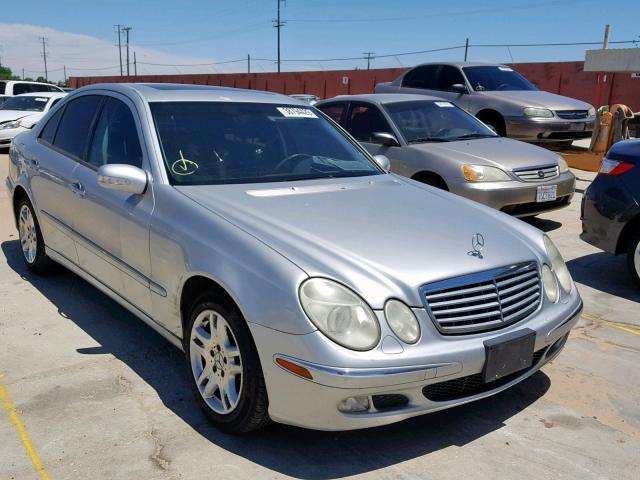 WDBUF65J64A595973 - 2004 MERCEDES-BENZ E 320 SILVER photo 1