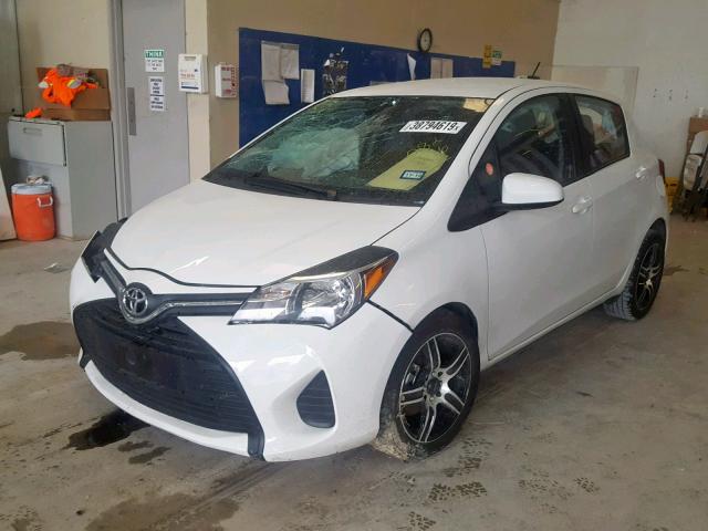 VNKKTUD36HA082616 - 2017 TOYOTA YARIS L WHITE photo 2