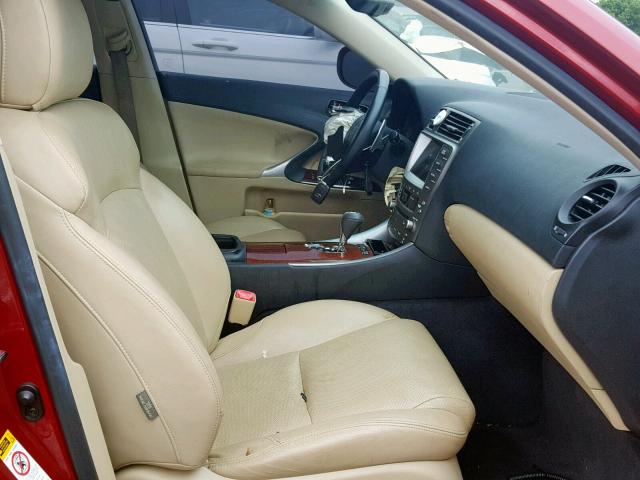 JTHBK262885064243 - 2008 LEXUS IS 250 RED photo 5