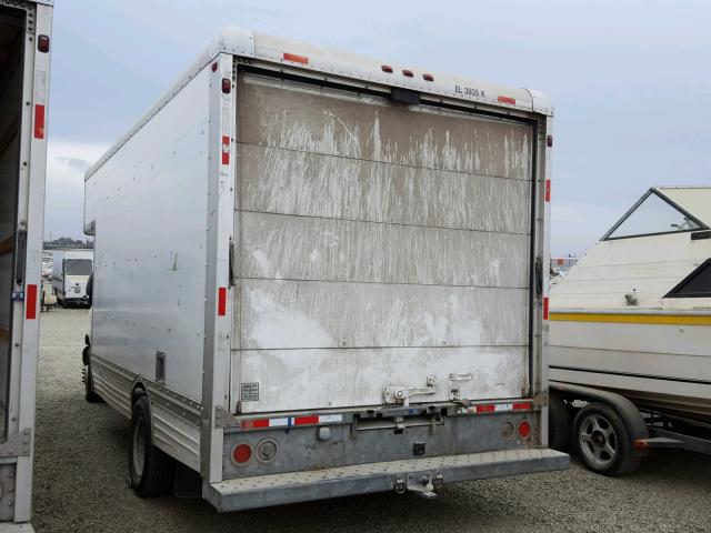 1FDXE45S36HA86086 - 2006 FORD BOX TRUCK WHITE photo 3