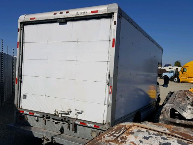 1FDXE45S96HA81376 - 2006 FORD BOX TRUCK WHITE photo 4