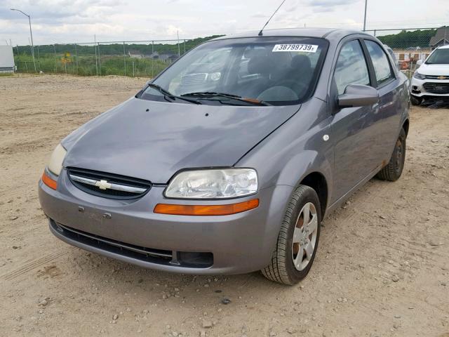 KL1TD56626B526385 - 2006 CHEVROLET AVEO BASE Сұр фото 2