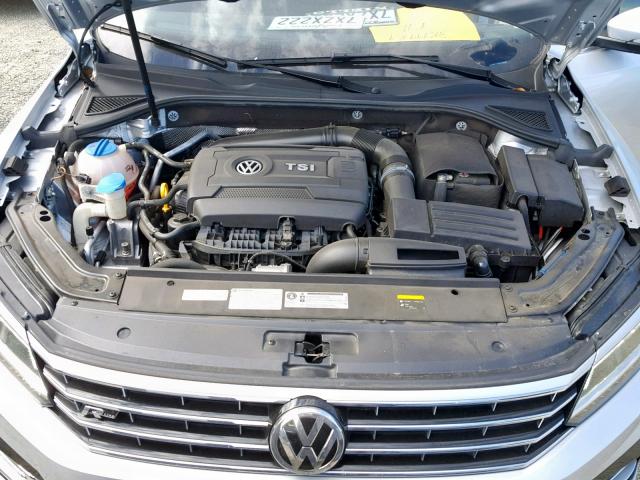 1VWDT7A38HC030459 - 2017 VOLKSWAGEN PASSAT R-L SILVER photo 7