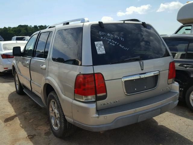 5LMEU68H14ZJ21086 - 2004 LINCOLN AVIATOR 银色 照片 3