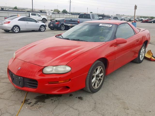 2G1FP22K522100556 - 2002 CHEVROLET CAMARO RED photo 2